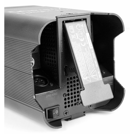 BBP96 FOCO PAR CON BATERIA 6X 12W