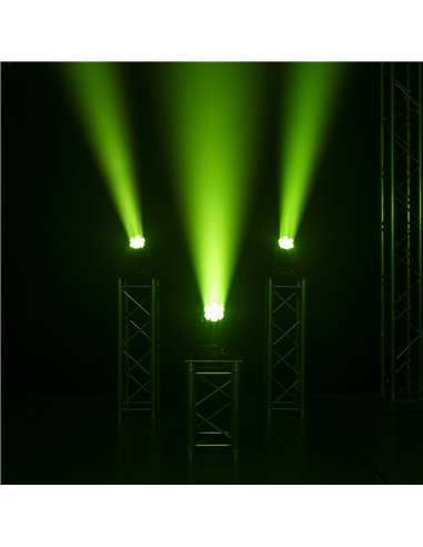 COBRA 720 LED CABEZA MÓVIL WASH CON ZOOM