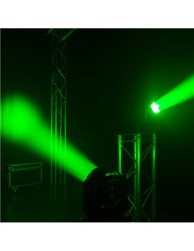 COBRA 720 LED CABEZA MÓVIL WASH CON ZOOM