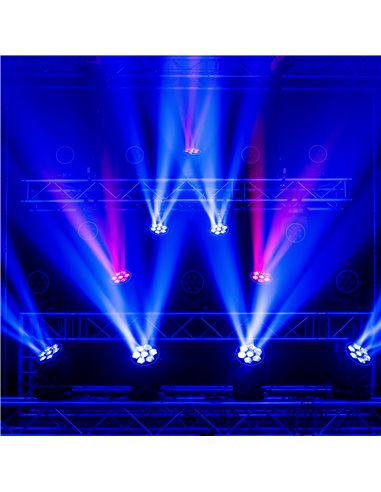 MHL760 LED BEE EYE CABEZA MÓVIL CON ZOOM