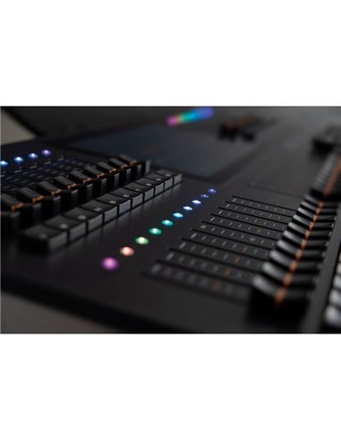 LAMPY 40 1U CONSOLA DMX CON 40 FADERS Y 1 UNIVERSO