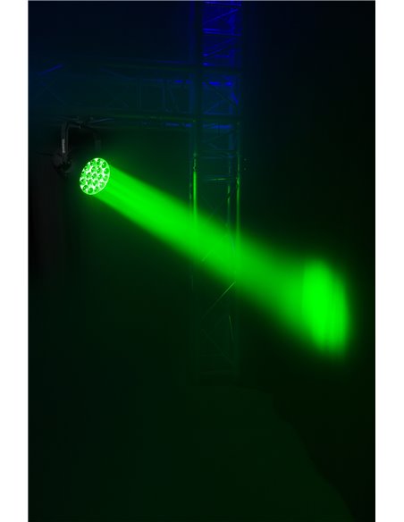 BAC552Z FOCO PAR PRO ALUMINIO CON ZOOM RGBW