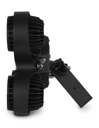 SB400IP CEGADORA DE ESCENARIO IP65 COB