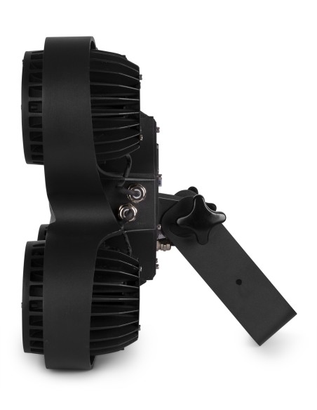 SB400IP CEGADORA DE ESCENARIO IP65 COB