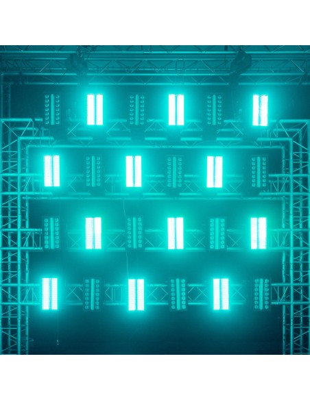 NUKE2 STROBO/BAÑO DE COLOR MOTORIZADO PARA EXTERIOR