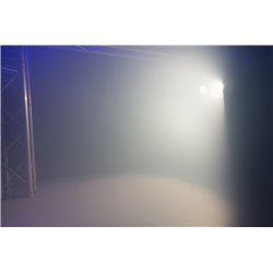 BTF200Z FOCO FRESNEL ZOOM 200W LED BLANCO 3200K 2