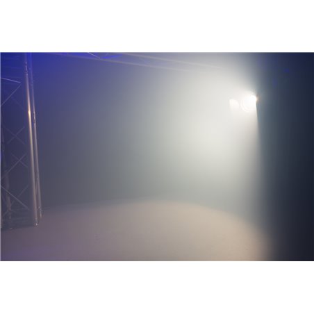 BTF200Z FOCO FRESNEL ZOOM 200W LED BLANCO 3200K